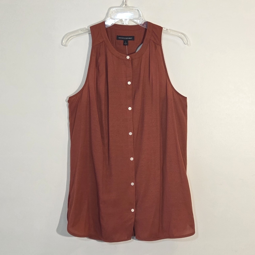 NWT Banana Republic Sleeveless Top